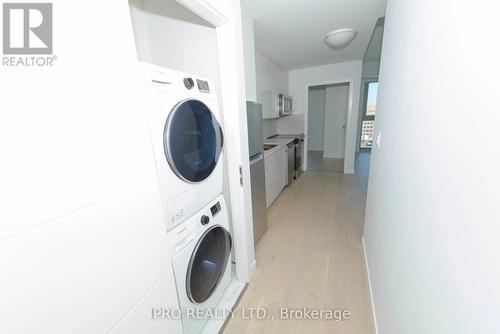 1302 - 60 Frederick Street, Kitchener, ON - Indoor Photo Showing Laundry Room