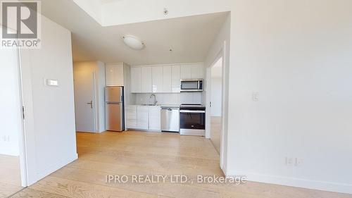 1302 - 60 Frederick Street, Kitchener, ON - Indoor Photo Showing Kitchen