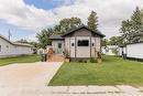 5 Maple Avenue, Carman, MB  - Outdoor 