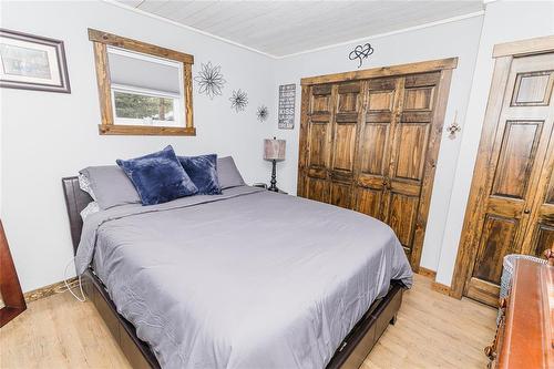 5 Maple Avenue, Carman, MB - Indoor Photo Showing Bedroom