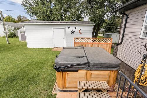 5 Maple Avenue, Carman, MB - Outdoor With Deck Patio Veranda With Exterior