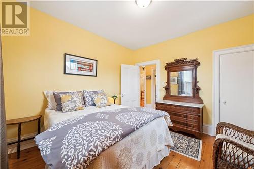 48 Craig Street, Perth, ON - Indoor Photo Showing Bedroom