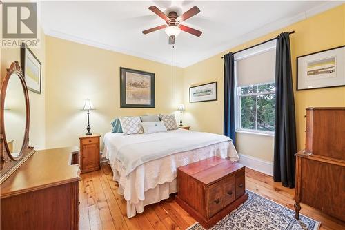 48 Craig Street, Perth, ON - Indoor Photo Showing Bedroom