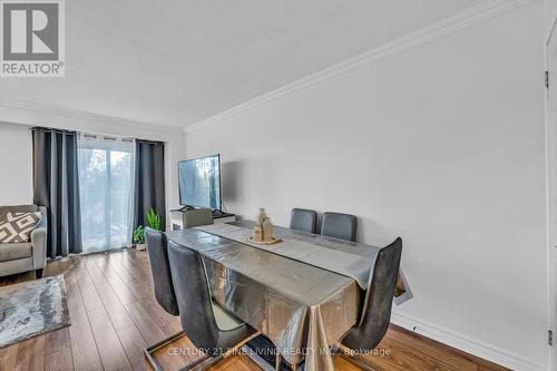 33 Dawson Crescent, Brampton (Brampton North), ON - Indoor Photo Showing Dining Room