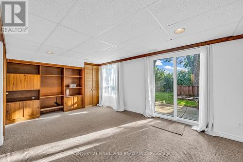 33 Dawson Crescent, Brampton (Brampton North), ON - Indoor Photo Showing Other Room