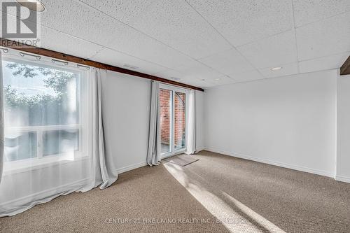 33 Dawson Crescent, Brampton (Brampton North), ON - Indoor Photo Showing Other Room