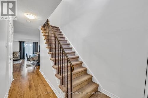 33 Dawson Crescent, Brampton (Brampton North), ON - Indoor Photo Showing Other Room