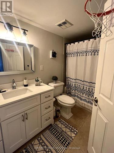 1603 - 67 Caroline Street S, Hamilton, ON - Indoor Photo Showing Bathroom