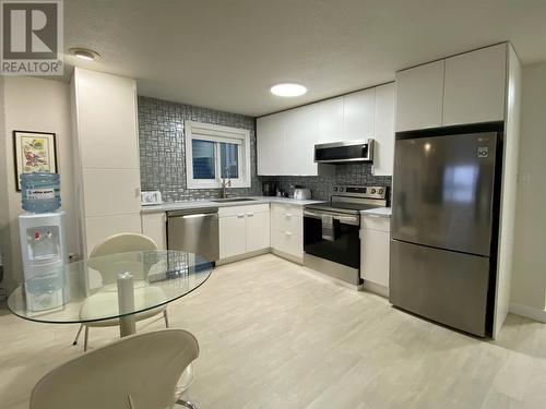 1827 Graham Avenue, Prince Rupert, BC - Indoor Photo Showing Kitchen