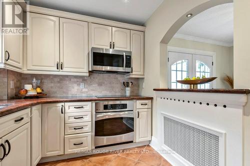 62 Bowie Avenue, Toronto (Briar Hill-Belgravia), ON - Indoor Photo Showing Kitchen