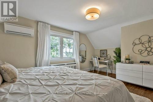 62 Bowie Avenue, Toronto (Briar Hill-Belgravia), ON - Indoor Photo Showing Bedroom