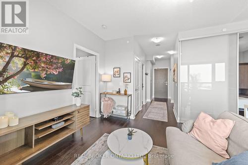 1611 - 33 Shore Breeze Drive, Toronto (Mimico), ON - Indoor Photo Showing Other Room