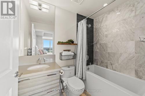 1611 - 33 Shore Breeze Drive, Toronto (Mimico), ON - Indoor Photo Showing Bathroom