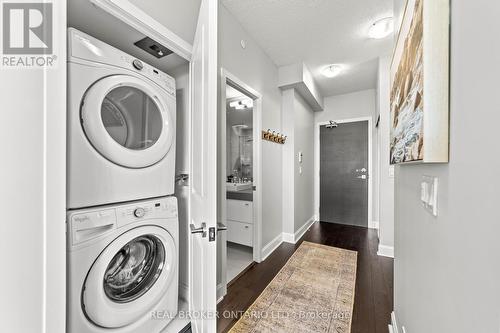 1611 - 33 Shore Breeze Drive, Toronto (Mimico), ON - Indoor Photo Showing Laundry Room