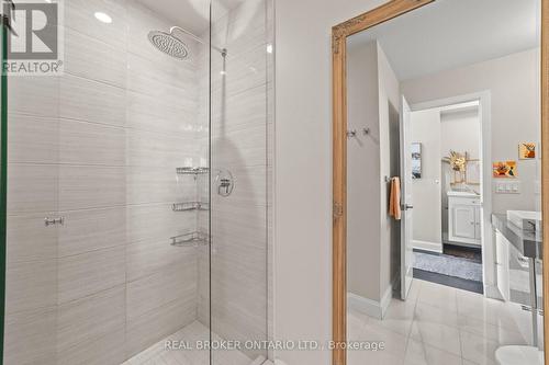 1611 - 33 Shore Breeze Drive, Toronto (Mimico), ON - Indoor Photo Showing Bathroom