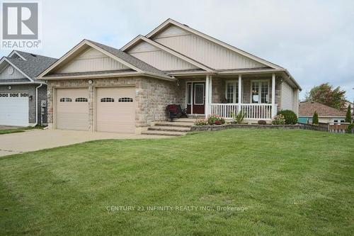 497 Fiddle Park Lane, Shelburne, ON - Outdoor With Deck Patio Veranda With Facade