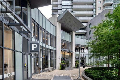 Lph 203 - 5162 Yonge Street, Toronto, ON - Outdoor With Balcony