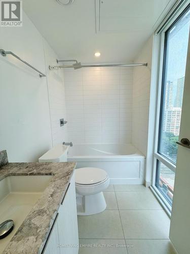 1204 - 18 Maitland Terrace, Toronto (Bay Street Corridor), ON - Indoor Photo Showing Bathroom