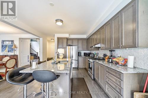 3283 Charles Fay Passage, Oakville, ON - Indoor Photo Showing Kitchen With Double Sink With Upgraded Kitchen