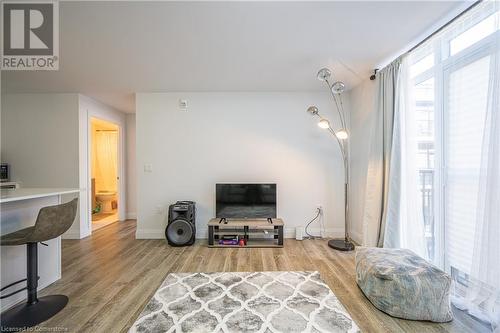 1 Redfern Avenue Unit# 310, Hamilton, ON - Indoor