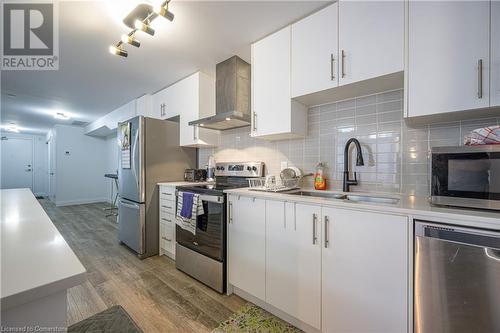 1 Redfern Avenue Unit# 310, Hamilton, ON - Indoor Photo Showing Kitchen With Double Sink With Upgraded Kitchen