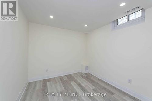 10 Blackwell Ave Avenue N, Toronto (Malvern), ON - Indoor Photo Showing Other Room