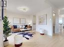 31 Riley Reed Lane, Richmond Hill, ON  - Indoor Photo Showing Living Room 