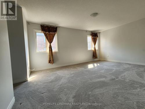 3 Father Muckle Avenue, Georgina, ON - Indoor Photo Showing Other Room