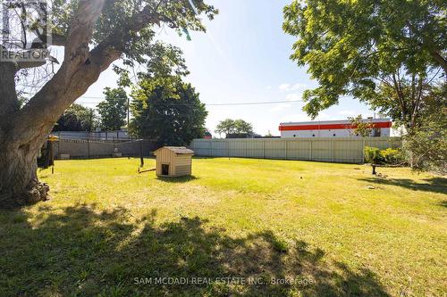 212 Alder Street, Haldimand, ON - Outdoor With Backyard