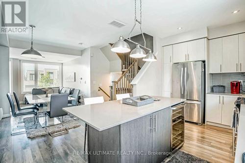 129 Stanley Greene Boulevard, Toronto (Downsview-Roding-Cfb), ON - Indoor Photo Showing Kitchen