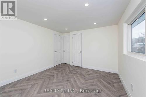 10 Blackwell Avenue N, Toronto (Malvern), ON - Indoor Photo Showing Other Room