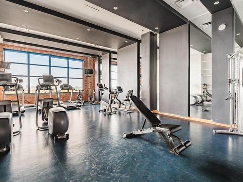 Exercise room - 827-1730 Rue St-Patrick, Montréal (Le Sud-Ouest), QC - Indoor Photo Showing Gym Room