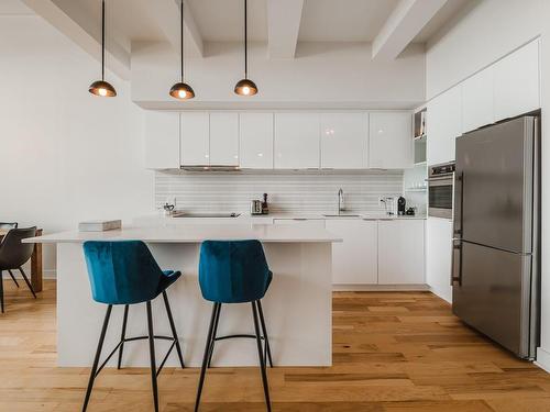 Kitchen - 827-1730 Rue St-Patrick, Montréal (Le Sud-Ouest), QC - Indoor Photo Showing Kitchen With Upgraded Kitchen