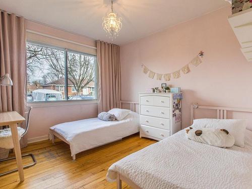 Chambre Ã Â coucher - 7878 Rue Ostell-Crescent, Montréal (Côte-Des-Neiges/Notre-Dame-De-Grâce), QC - Indoor Photo Showing Bedroom