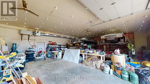 1389 5Th Concession Road W, Hamilton, ON - Indoor Photo Showing Garage