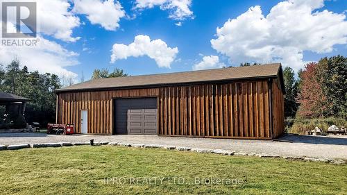 1389 5Th Concession Road W, Hamilton, ON - Outdoor