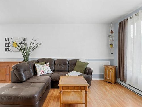 Salon - 1429 Rue Des Cèdres, Lévis (Les Chutes-De-La-Chaudière-Ouest), QC - Indoor Photo Showing Living Room