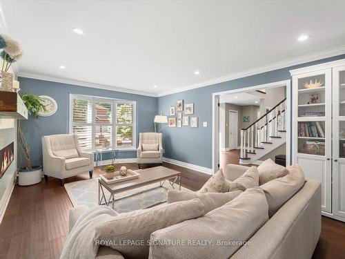 6 Mapleglen Crt, Whitby, ON - Indoor Photo Showing Living Room With Fireplace