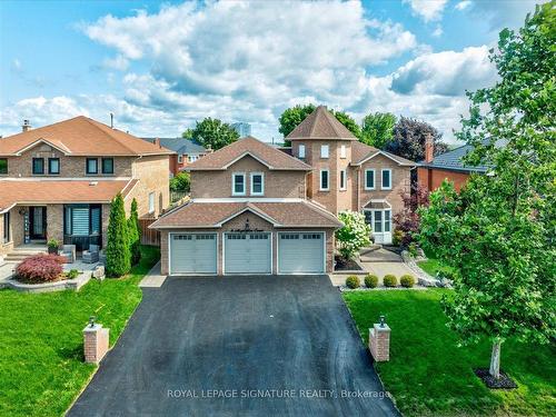 6 Mapleglen Crt, Whitby, ON - Outdoor With Facade