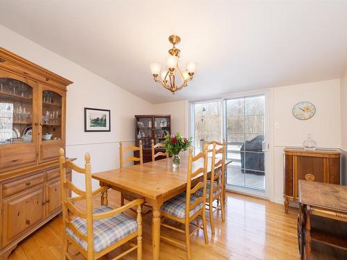 Salle Ã  manger - 220 Rue De L'Église, Rosemère, QC - Indoor Photo Showing Dining Room