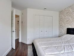 Master bedroom - 