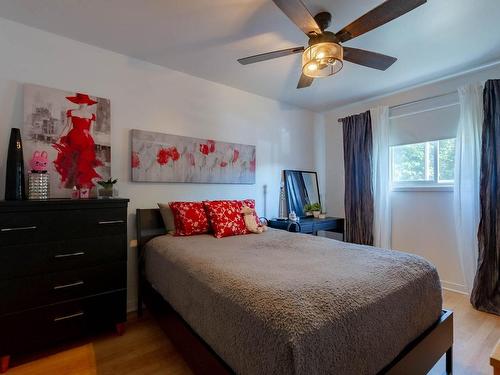 Chambre Ã Â coucher - 2605  - 2615 Rue Asselin, Brossard, QC - Indoor Photo Showing Bedroom