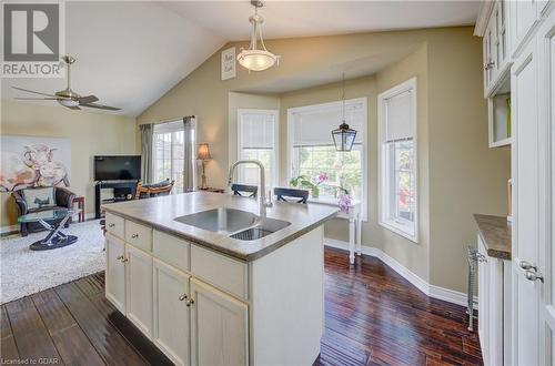 40 Meadvale Road, Acton, ON - Indoor Photo Showing Kitchen With Double Sink