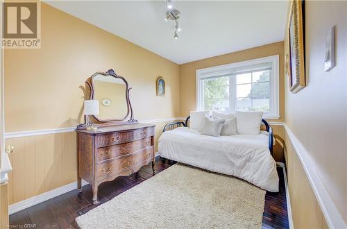 40 Meadvale Road, Acton, ON - Indoor Photo Showing Bedroom