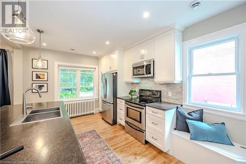 7 Alexandra Street, Guelph, ON - Indoor Photo Showing Kitchen With Double Sink