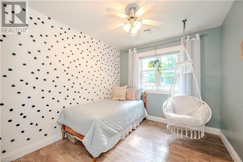 7 Alexandra Street, Guelph, ON - Indoor Photo Showing Bedroom