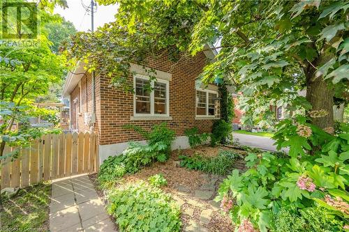 7 Alexandra Street, Guelph, ON - Outdoor