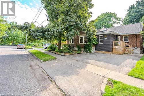 7 Alexandra Street, Guelph, ON - Outdoor