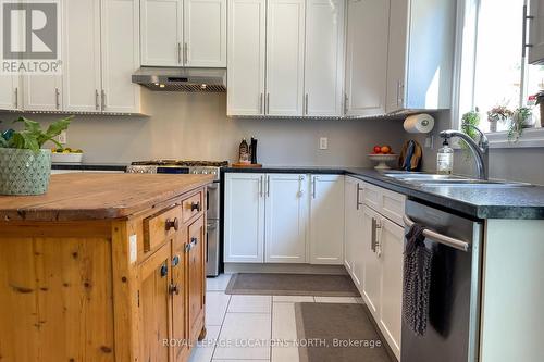 29 Garbutt Crescent, Collingwood, ON - Indoor Photo Showing Kitchen