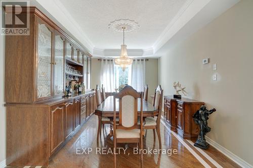 5392 Vail Court, Mississauga, ON - Indoor Photo Showing Dining Room